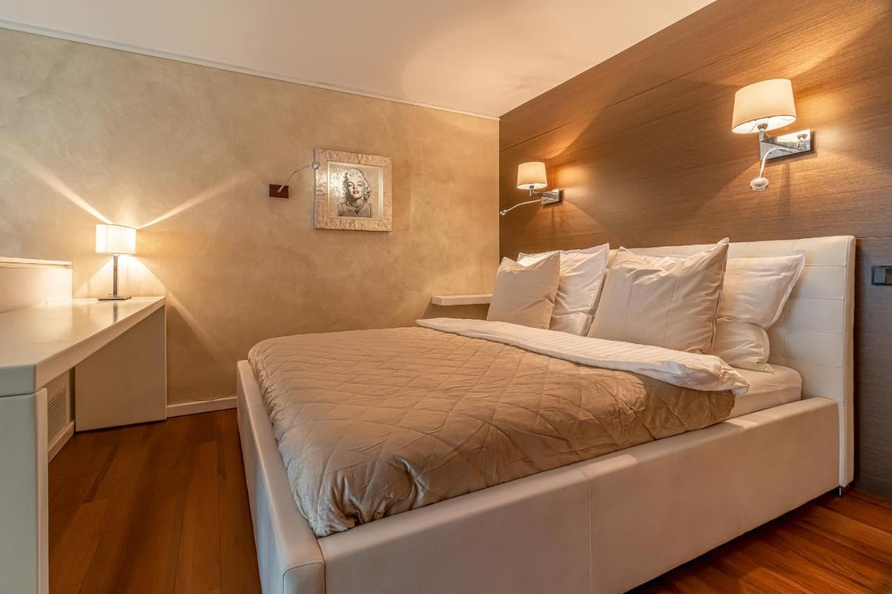 Luxury With Danube River View บราติสลาวา ภายนอก รูปภาพ